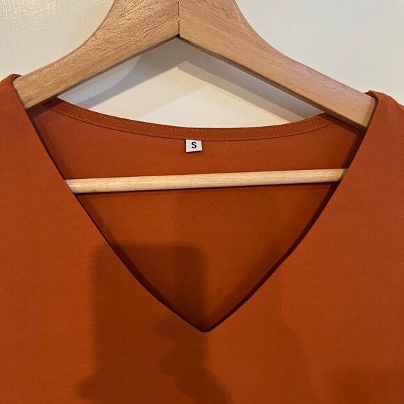 Adorable tiered dress - Picture 2 of 2